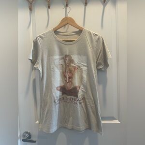 Carrie Underwood Graphic Beige T-Shirt
